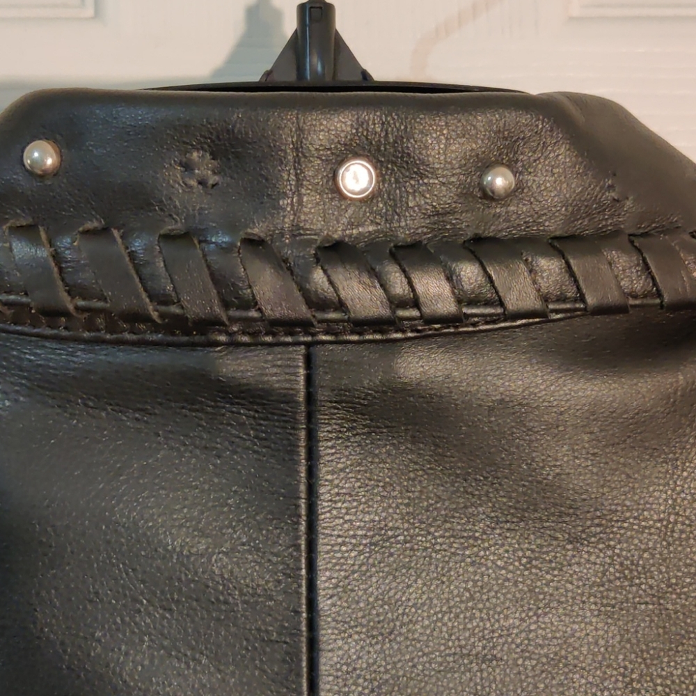 Black leather jacket - Picture 7 of 8